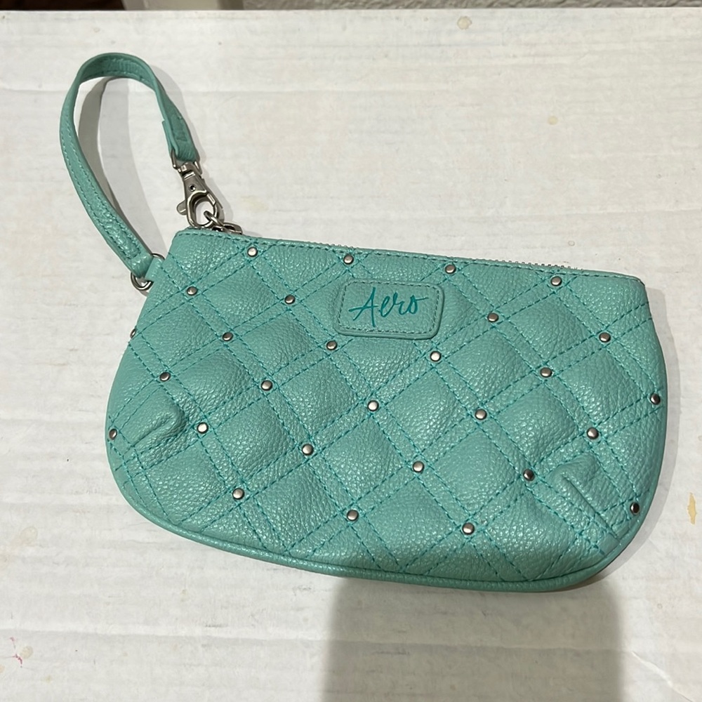 Aeropostale wristlet